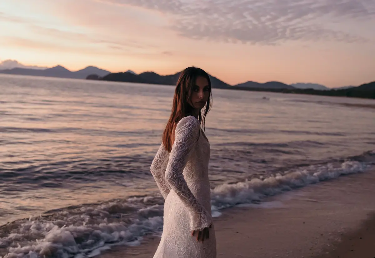 Alena Leena - Collection 2027 - Une collection unique de robes de mariée