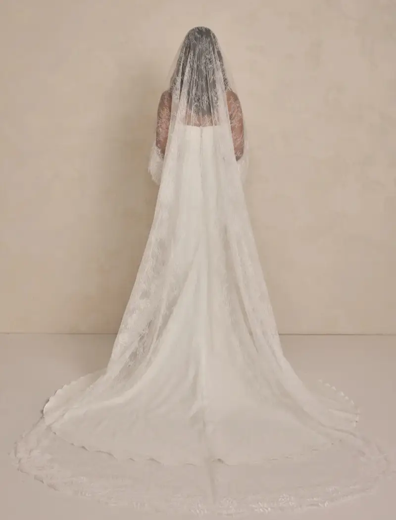 Voile Dentelle Chantilly - Capes et Voiles - Promesse Mariage